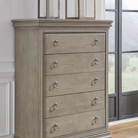 B924-46 Lexorne Chest of Drawers