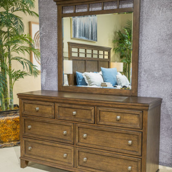 B625-31-36 Shawbeck Dresser + Mirror