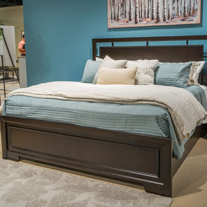 B441-82-97 Covetown King Panel Bed