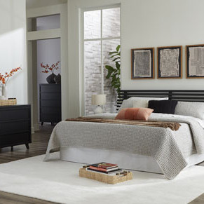 B1013-158-B100-66-231-36-92 4PC SETS Danziar King Slat Bed