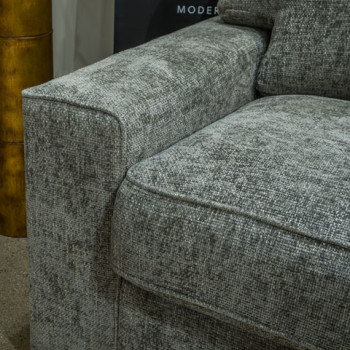 2490435 Dunmor Loveseat