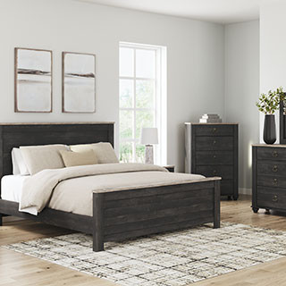 B3670-58-56-99-31-36-92 4PC SETS Nanforth King Panel Bed