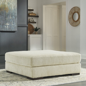 2110408 Lindyn Oversized Accent Ottoman