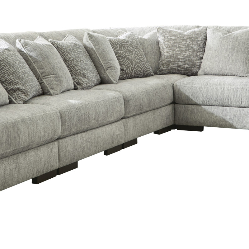 14404-64-46(3)-77-65 Regent Park Sectional