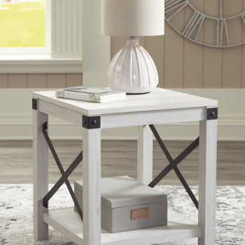 T172-2 Bayflynn End Table