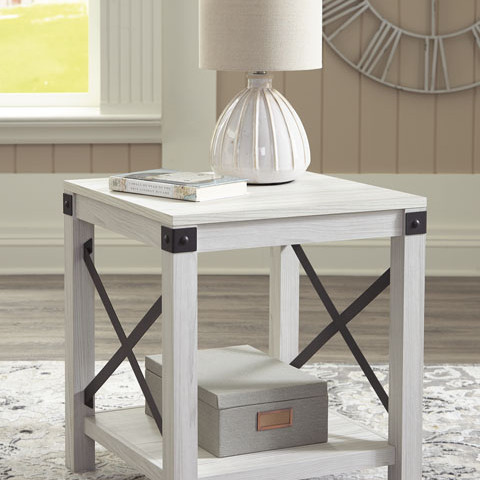 T172-2 Bayflynn End Table