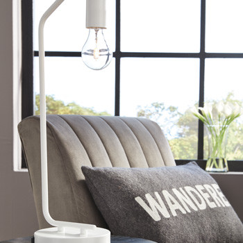 L734322 Covybend Desk Lamp