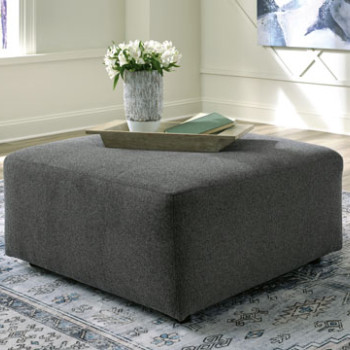 2900308 Edenfield Oversized Accent Ottoman