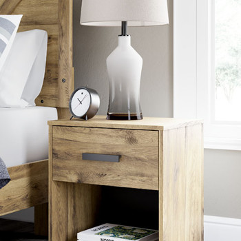 EB2712-291 Larstin Nightstand