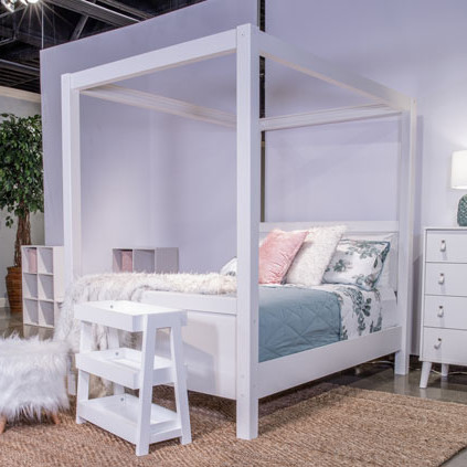EB1024-189-181-186 Aprilyn Full Canopy Bed