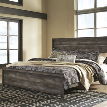 B440-72-97 Wynnlow King Panel Bed