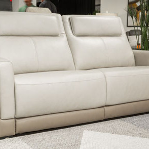 U3070547 Battleville Power Reclining Sofa