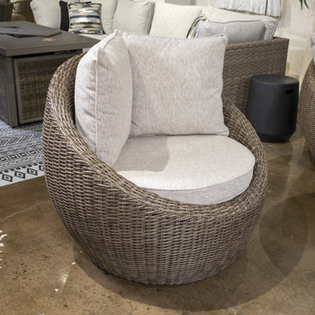 P505-821 DANSON Swivel Lounge with Cushion