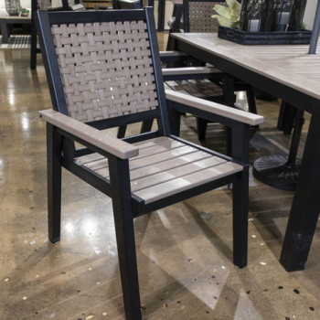 P384-603A MOUNT VALLEY Arm Chair