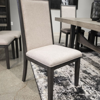 D989-01 Foyland Dining Chair