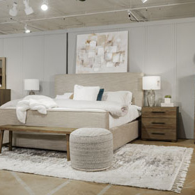 B783 4PC SETS Dakmore California King Upholstered Bed