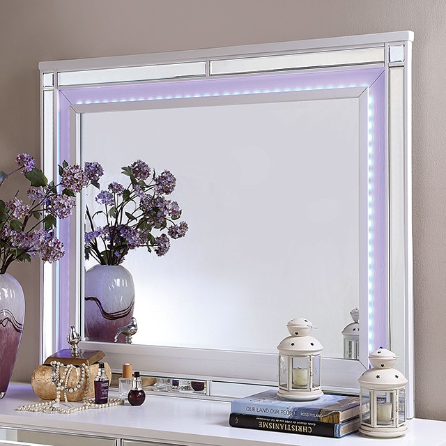 CM7977WH-M BRACHIUM MIRROR