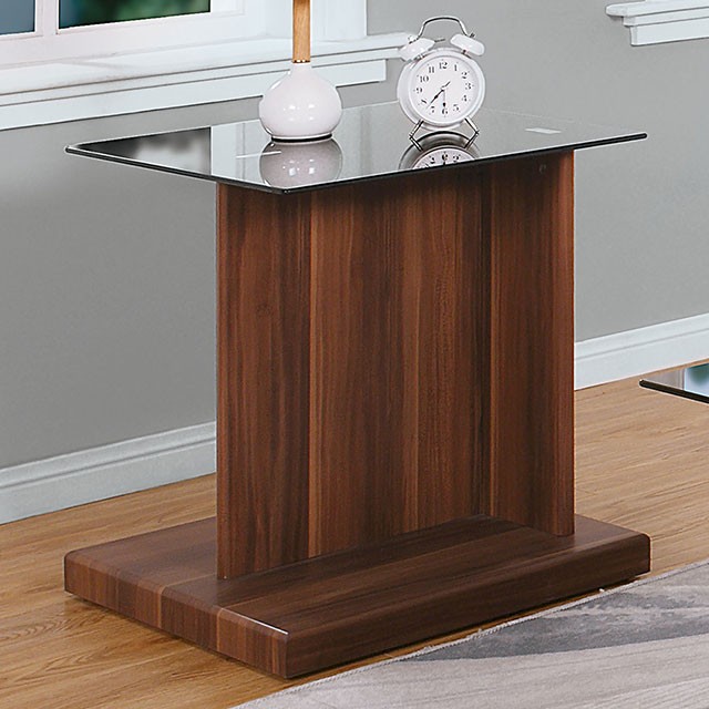 CM4567A-E MANNEDORF END TABLE