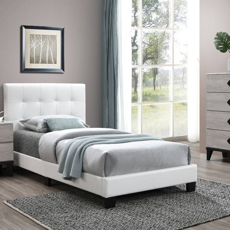 F9568Q Queen Bed
