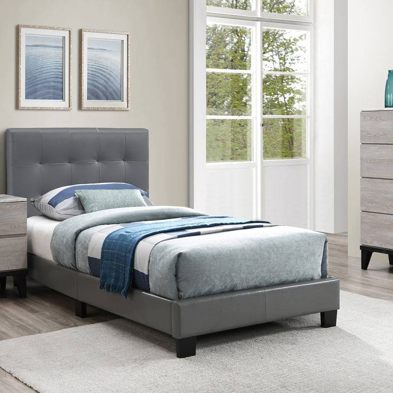 F9567Q Queen Bed