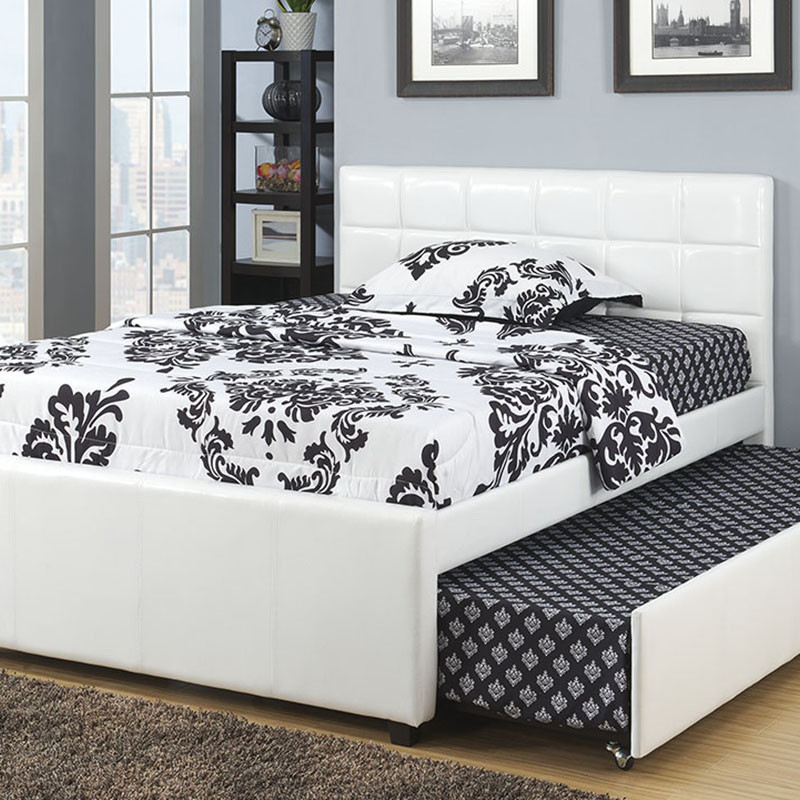 F9216F Full Size Bed w/ Trundle
