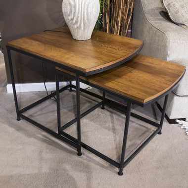 T163-16 Nesting End Tables (2/CN)