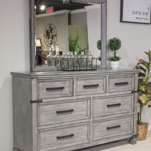 B772-31-36 Russelyn Dresser + Mirror
