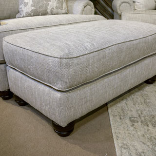 13201 Asanti Ottoman