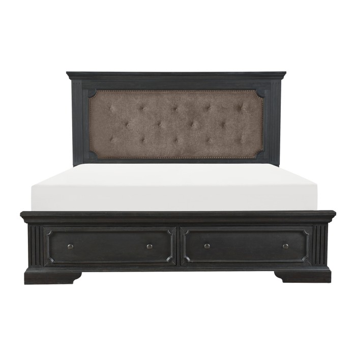 1647-1* Queen Platform Bed with Footboard Storage