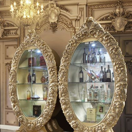 DN00460 Seville Curio