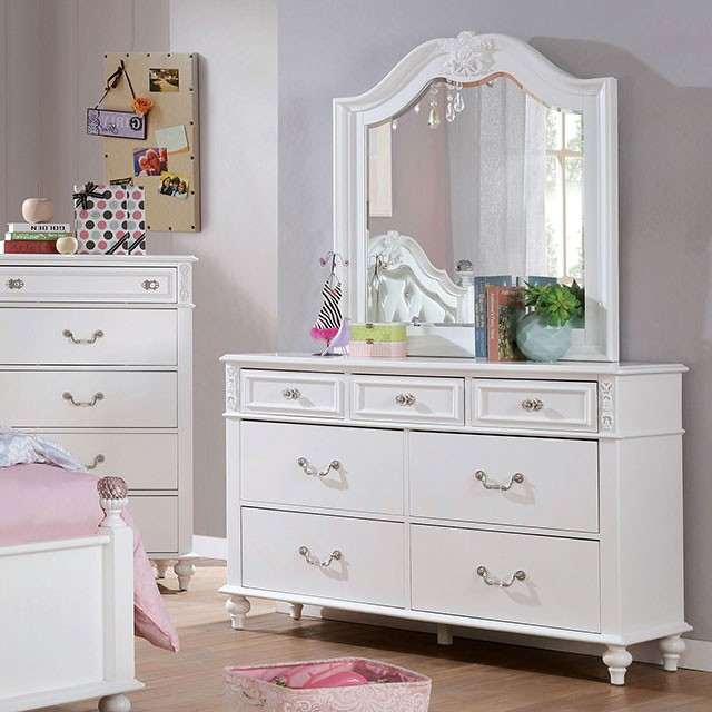 CM7174D BELVA DRESSER