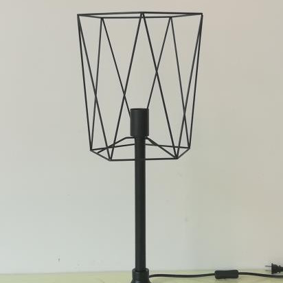 920197 TABLE LAMP