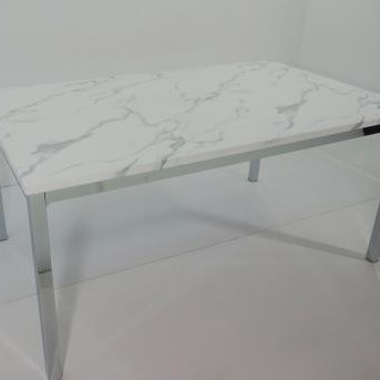 110101 LARGE DINING TABLE