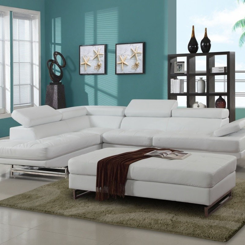 8136 - White Sectional LAF