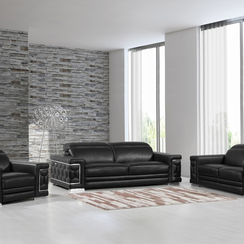 692 - Black 2PC SETS Sofa + Loveseat