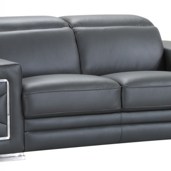 692 - Dark Gray Loveseat