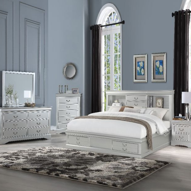 Louis Philippe III Queen Bed in Platinum - Acme Furniture 24920Q