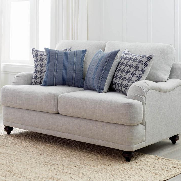 511092 LOVESEAT