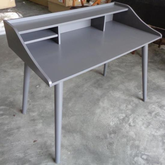 804497 WRITING DESK