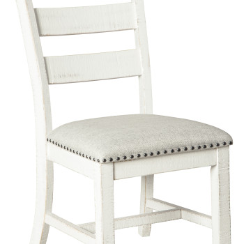 D546 Valebeck Dining UPH Side Chair