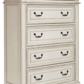 B743 Realyn Five Drawer Chest