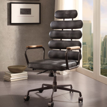 BLACK EXECUTIVE OFFICE CHAIR 92107