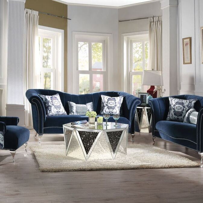 50347 CHAIR W/2 PILLOWS