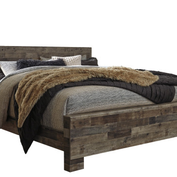 B200 Derekson King Panel Bed