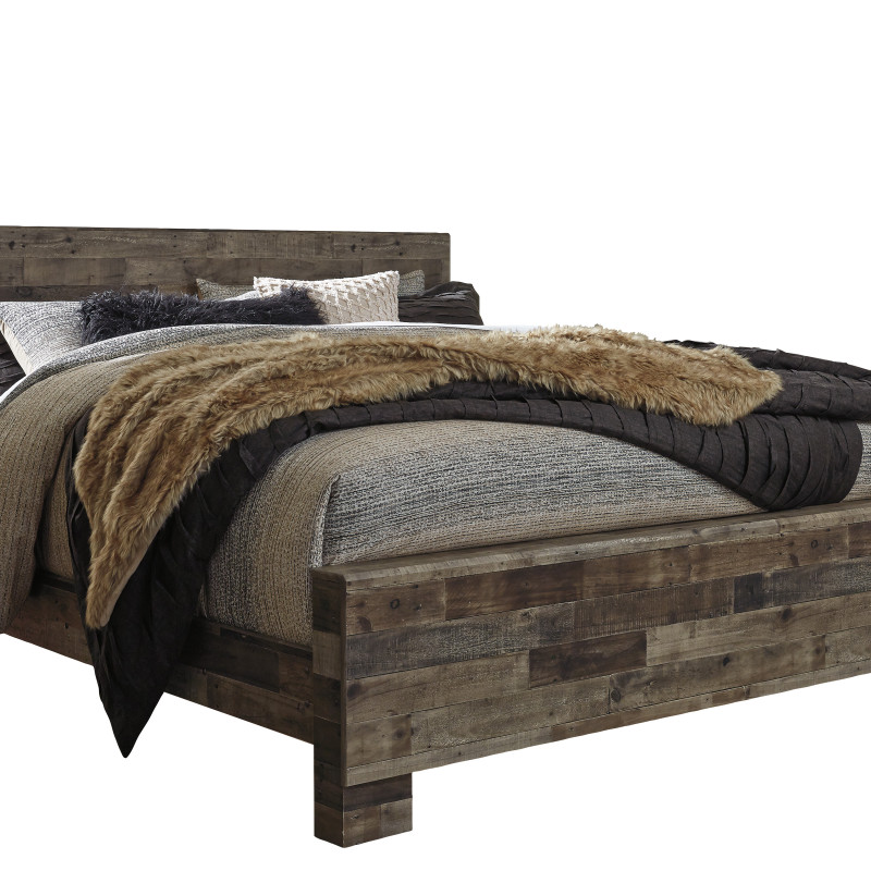 B200 Derekson King Panel Bed