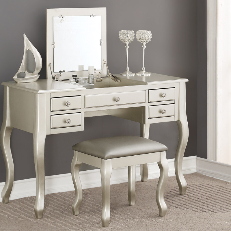 Vanity with Stool F4145