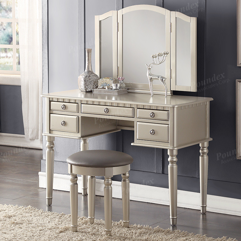 Vanity with Stool F4079