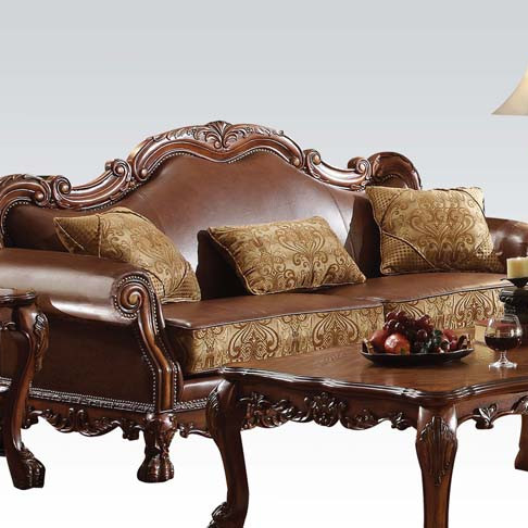 Dresden Sofa w/3 Pillows